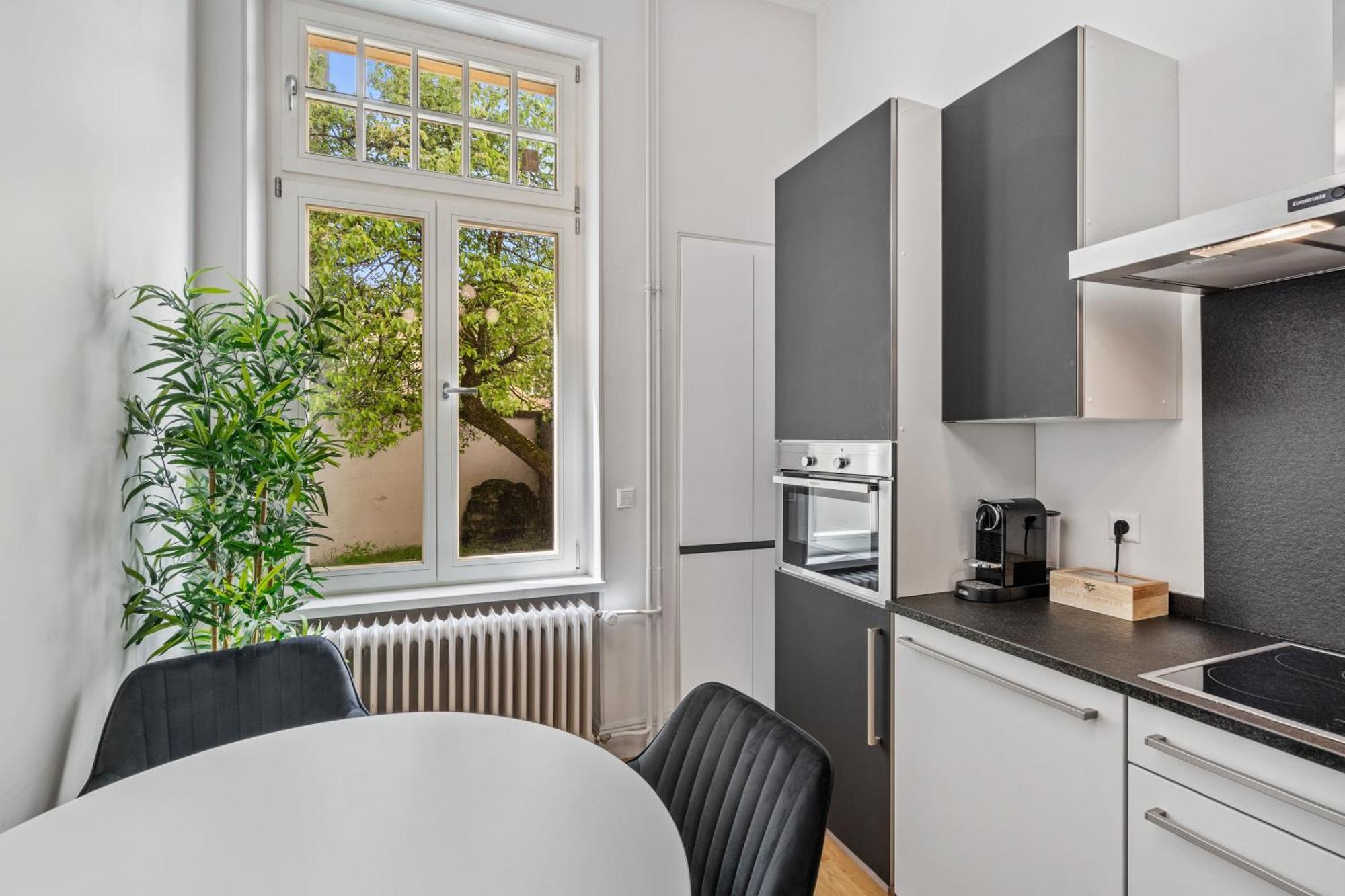 Apartment Sleek And Sophisticated In Prime Location Luxembourg